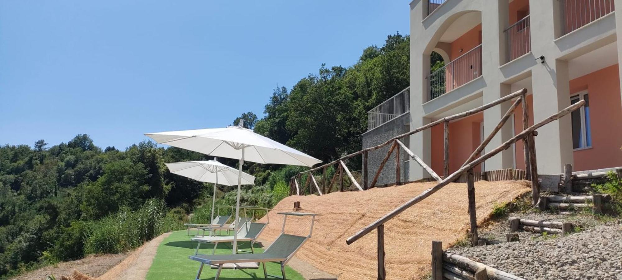Castagnarossa Casa Vacanze Beverino Exterior foto