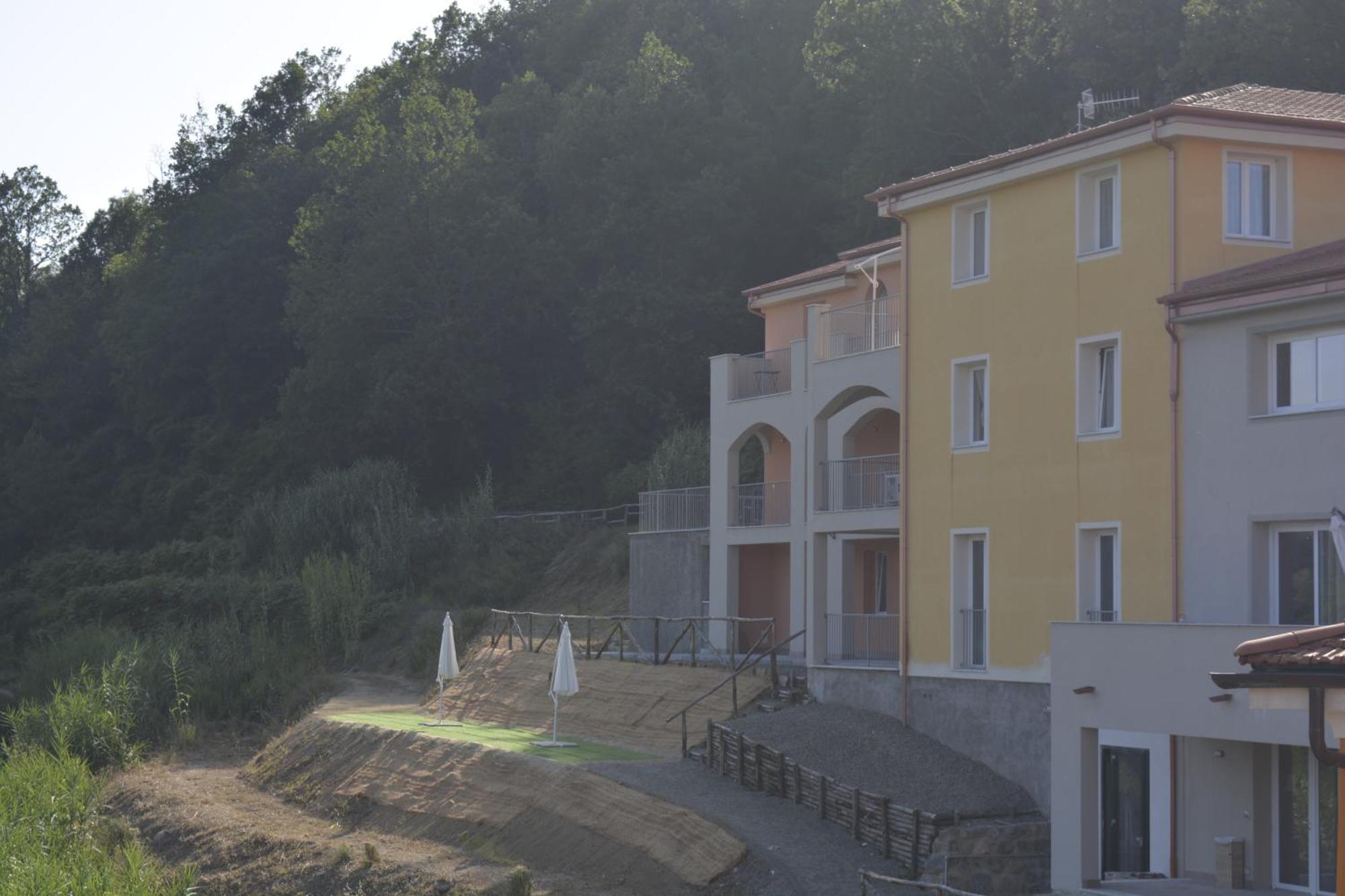 Castagnarossa Casa Vacanze Beverino Exterior foto